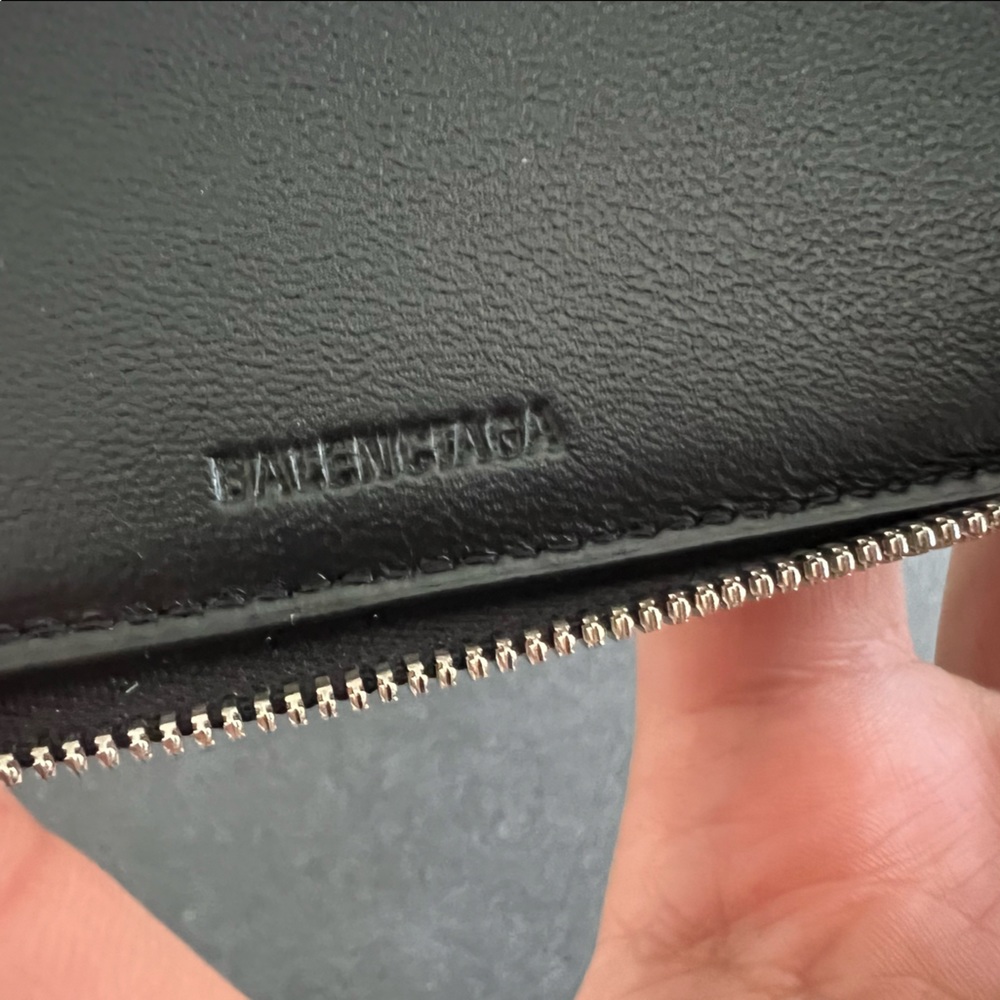 Balenciaga The Simpsons Wallet - Picture 10 of 11